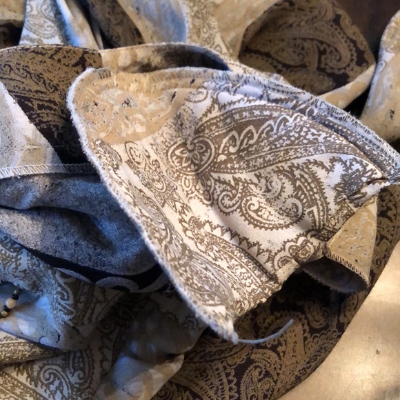 🤎Carole Little 2-Pc Damask Pleated Skirt & beaded neck tunic + infinity sash - Picture 10 of 16